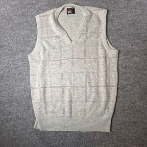 Robert Bruce Mens Sweater Vest Light Gray Plaid Knit V-Neck Size M Made in USA